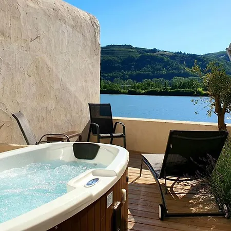 Maison Jacuzzi, Hammam Et Sauna Holiday home Saint-Vallier (Drome)